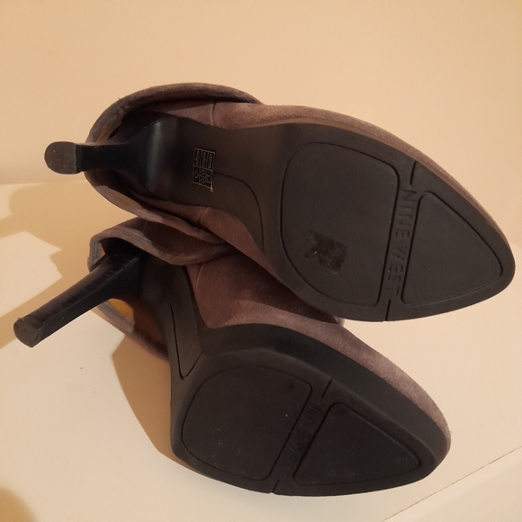 NINE WEST In The House Grey Suede Leather Stiletto Heel Knee High Boots - Picture 7 of 14